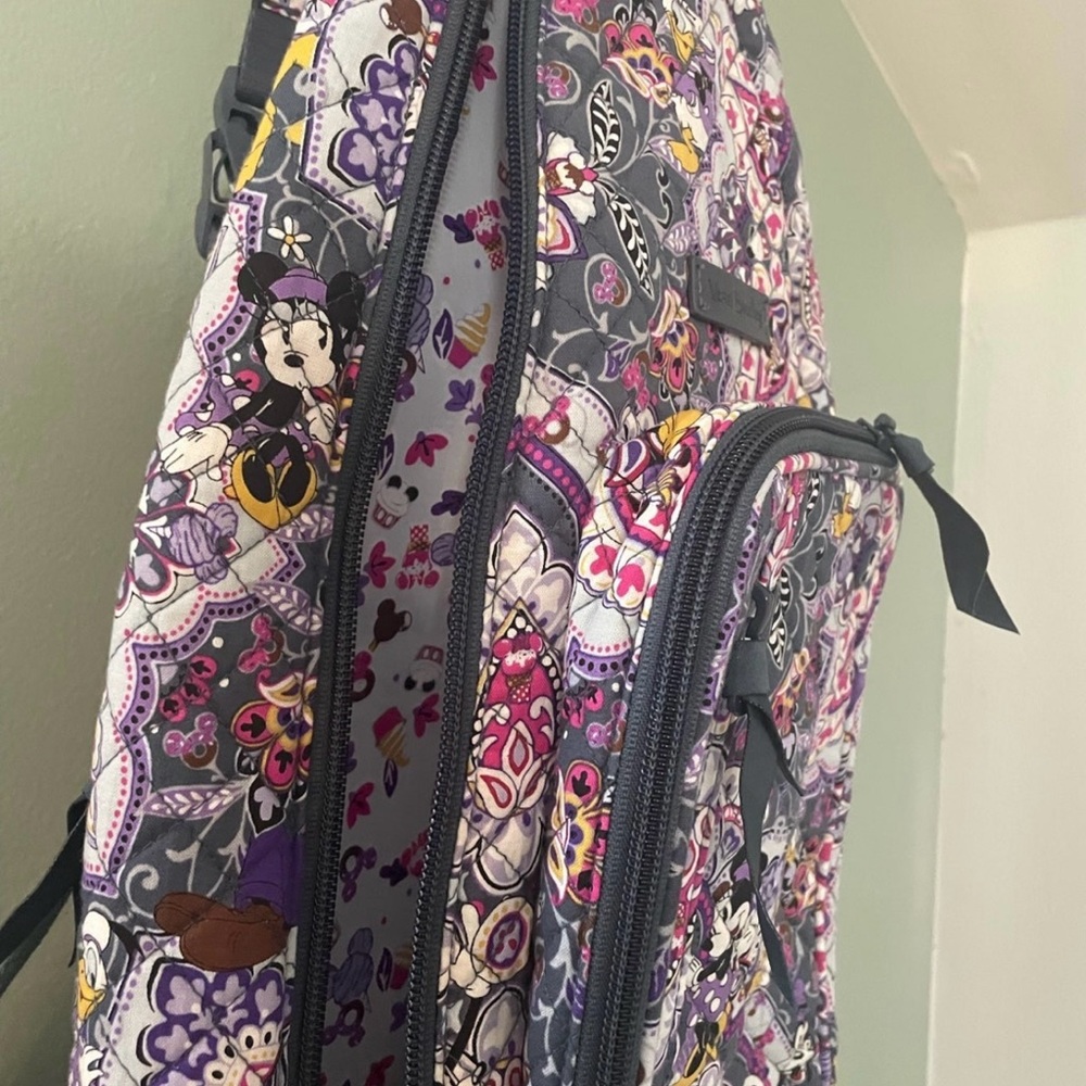 Vera Bradley sling bag
